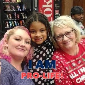 Meet your Posher, Sandy